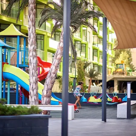 Willow Alessi Pool & Apartmanhotel 3*