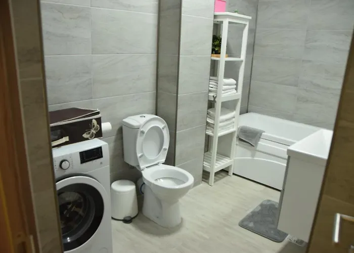 Lägenhetshotell Willow By The Sea By Alz Năvodari