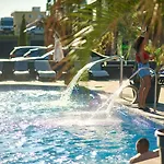 Willow Alessi Pool &