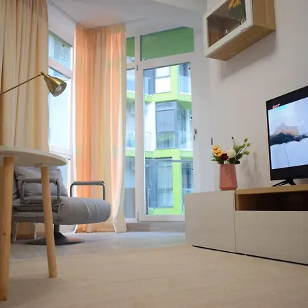 Aparthotel Willow By The Sea By Alz Navodari